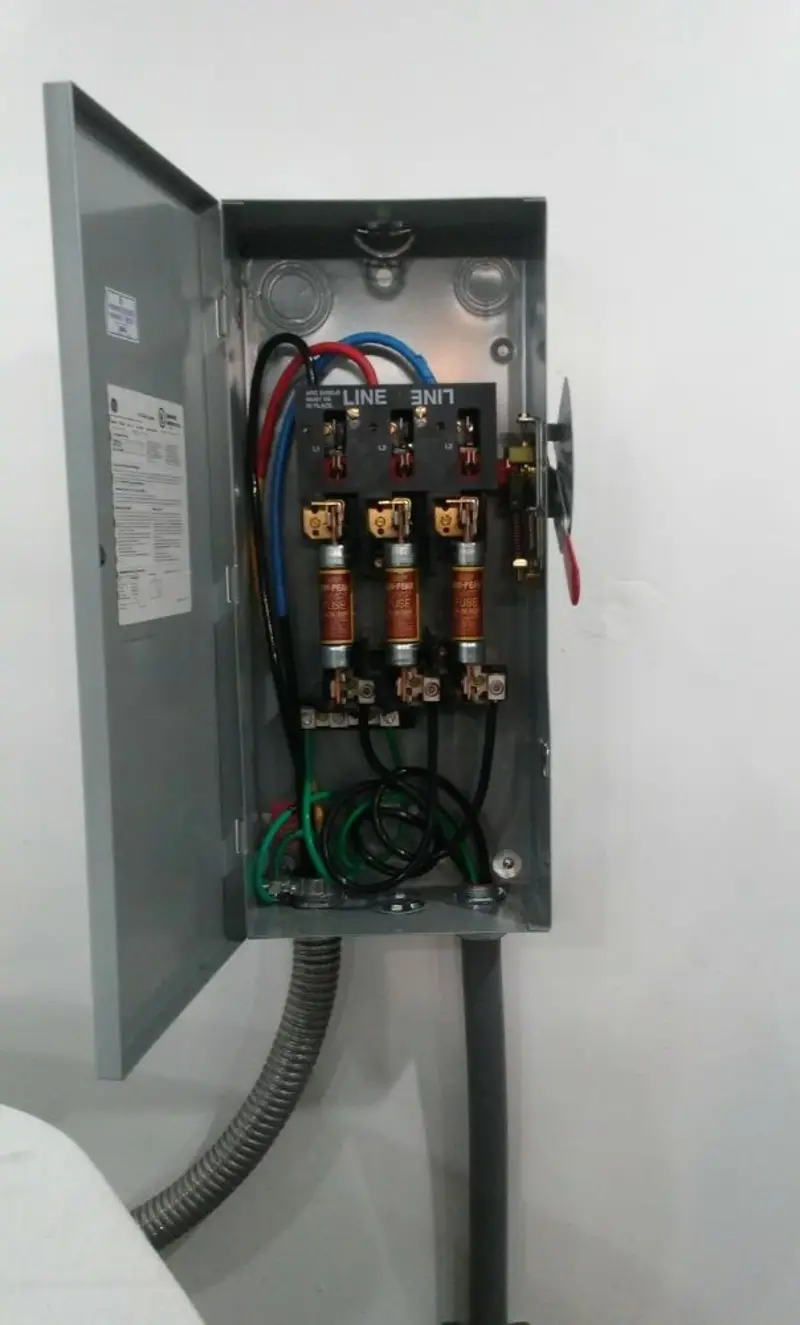 Three-phase disconnect switch installed for Electrical Wiring & Rewiring in Walbridge